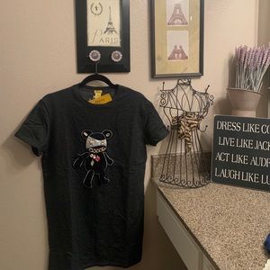 Daisy Size medium new with tags